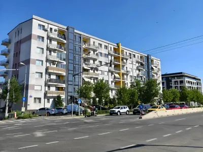 Vedere exterioara bloc garsoniera vanzare Sector 3 Bucuresti